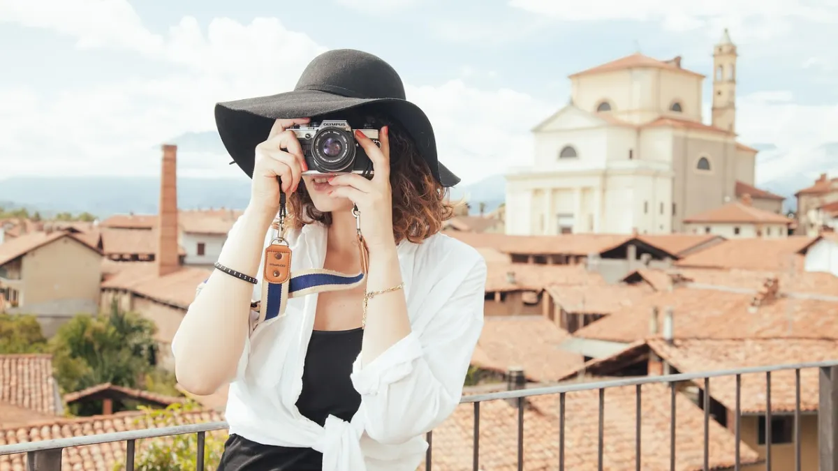 4 Zodiac Signs Born to Travel the World